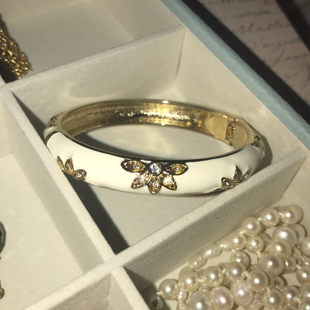 Enamel floral bracelet